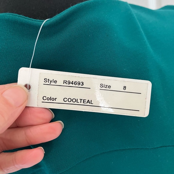 NWT •SPENSE• CoolTeal Stretch Sleeveless Dress || SIZE 8 || Made to Layer - Picture 3 of 4